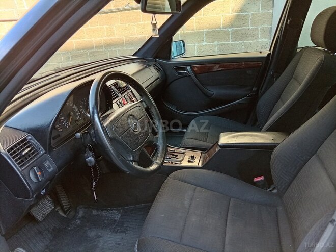 Mercedes C 200-9