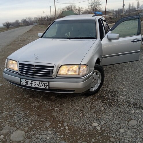 Mercedes C 220-8