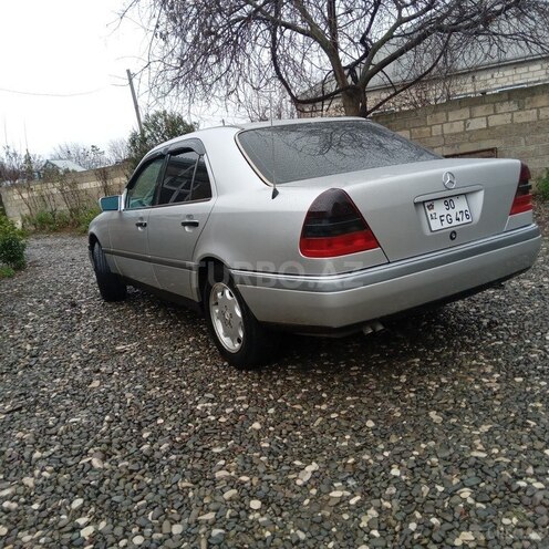 Mercedes C 220-13