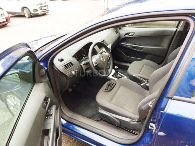 Opel Astra-7
