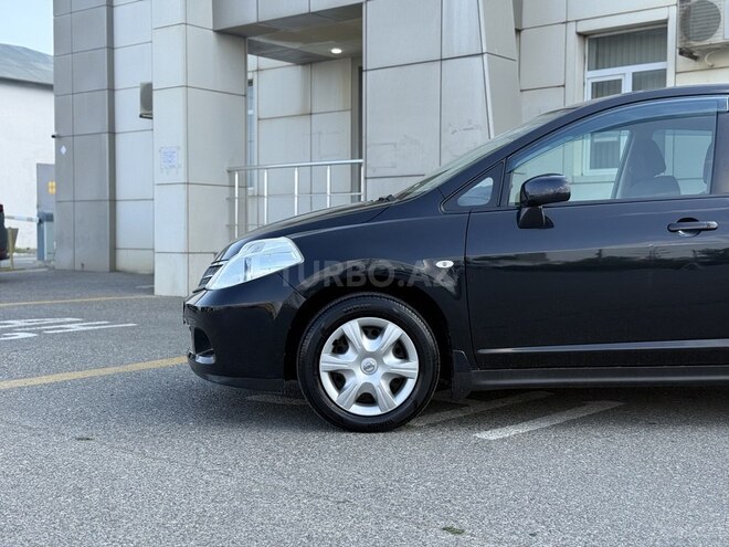 Nissan Tiida-3