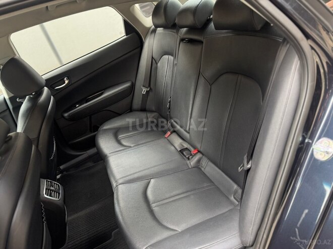 Kia Optima-14