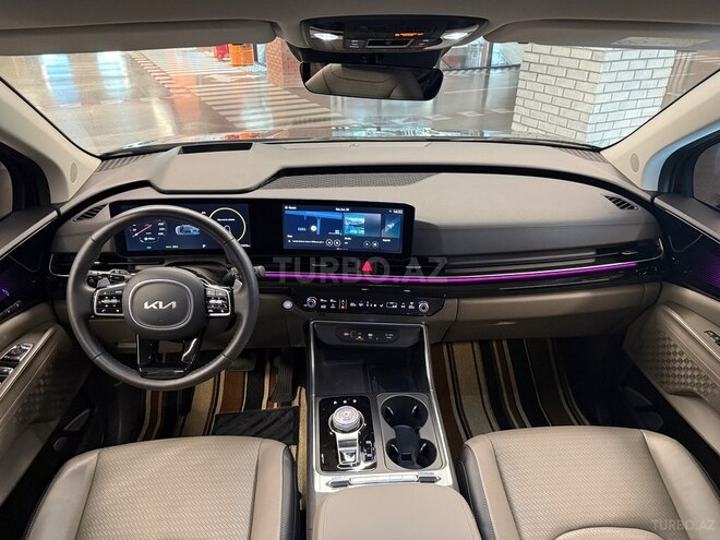 Kia Carnival-19