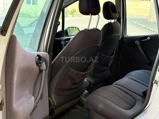 Mercedes A 160-11