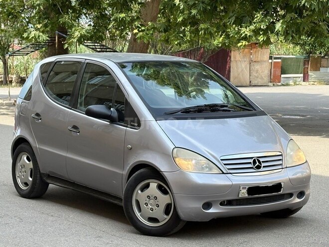 Mercedes A 160-2
