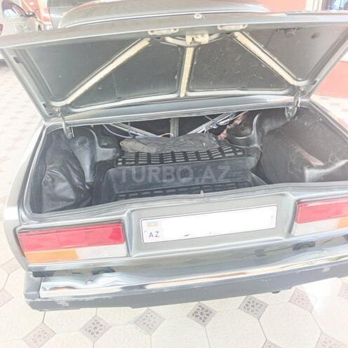 LADA (VAZ) 2107-17