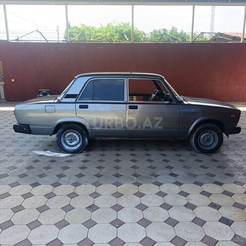 LADA (VAZ) 2107-18