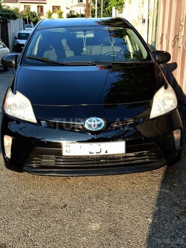 Toyota Prius-1