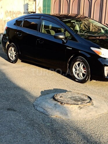 Toyota Prius-2