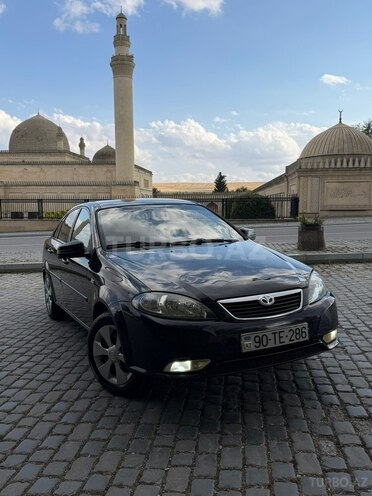 Daewoo Gentra-1