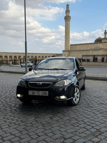 Daewoo Gentra-2