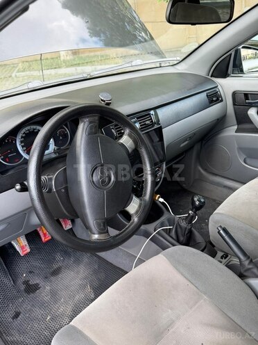 Daewoo Gentra-6