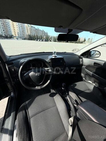 Hyundai i30-8