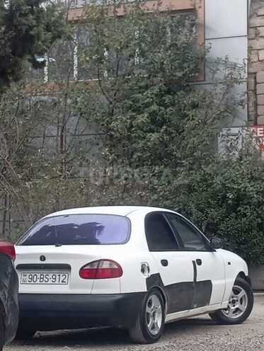 Daewoo Lanos-3