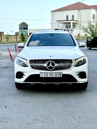 Mercedes GLC 250 4MATIC Coupe-1