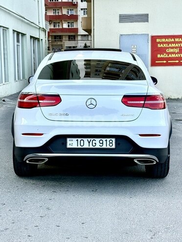 Mercedes GLC 250 4MATIC Coupe-4