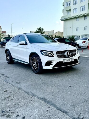 Mercedes GLC 250 4MATIC Coupe-2