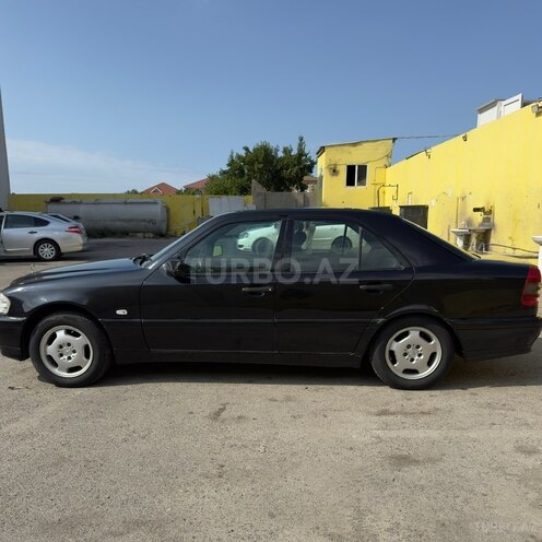 Mercedes C 180-5
