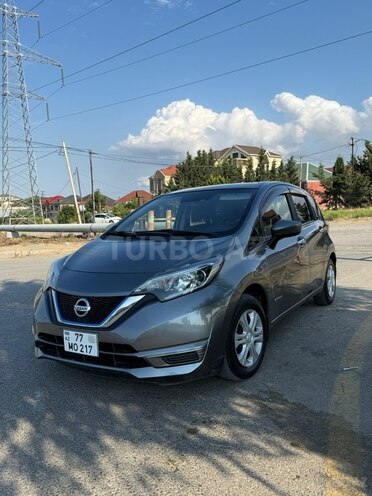 Nissan Note-1