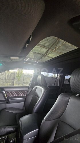Toyota Land Cruiser Prado-4