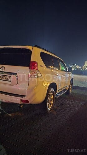 Toyota Land Cruiser Prado-2
