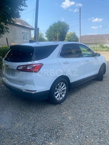 Chevrolet Equinox-2