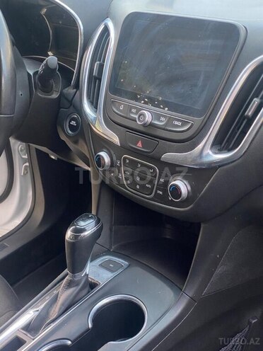 Chevrolet Equinox-8
