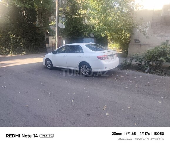 Toyota Corolla-8