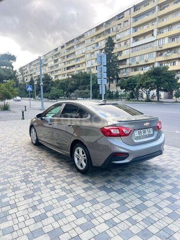 Chevrolet Cruze-2