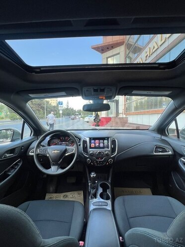Chevrolet Cruze-8