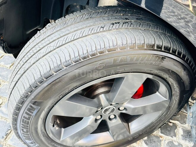 Land Rover Discovery-17