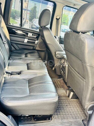 Land Rover Discovery-16