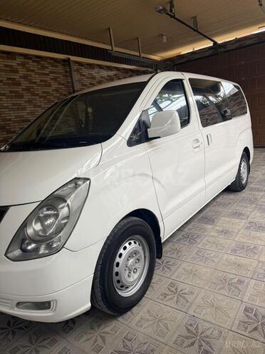 Hyundai H-1-4