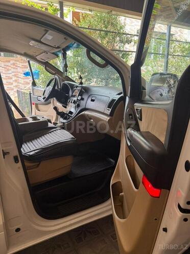 Hyundai H-1-14