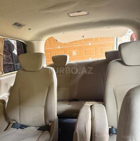 Hyundai H-1-19