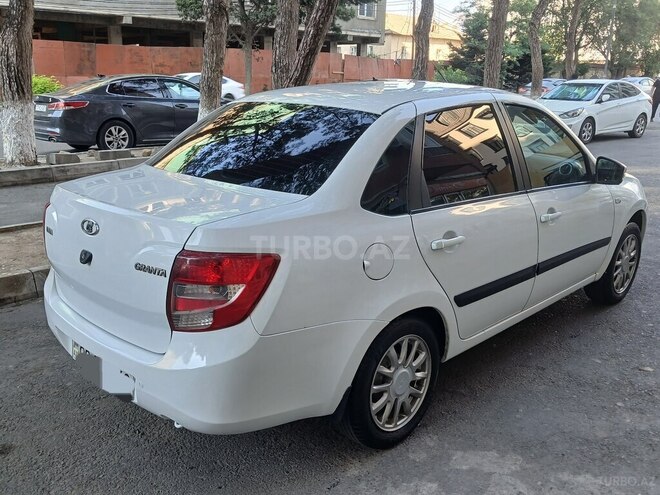 LADA (VAZ) Granta-8