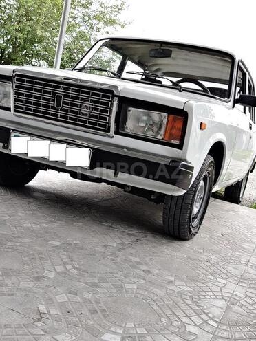 LADA (VAZ) 2107-5