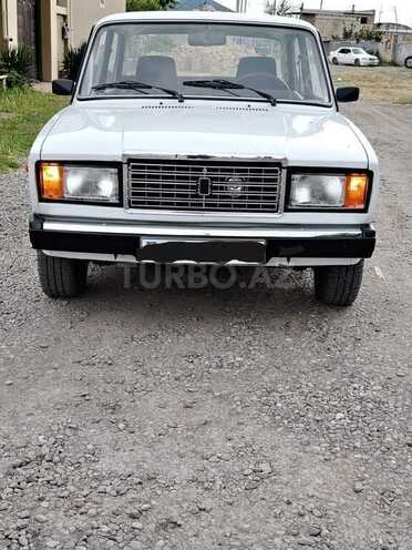 LADA (VAZ) 2107-2