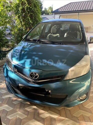 Toyota Yaris-1