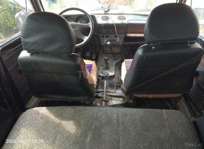 LADA (VAZ) Niva-2