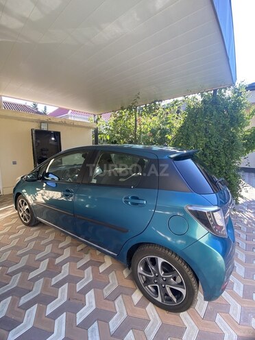 Toyota Yaris-3
