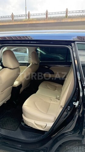 Toyota Highlander-11