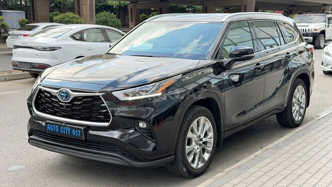Toyota Highlander-3