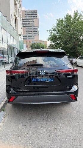 Toyota Highlander-5