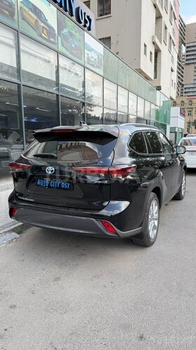 Toyota Highlander-8