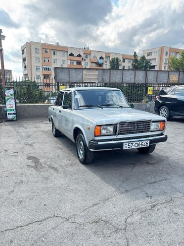 LADA (VAZ) 2107-6