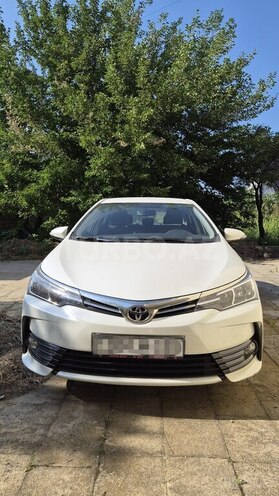 Toyota Corolla-1