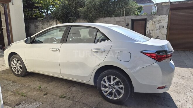 Toyota Corolla-3