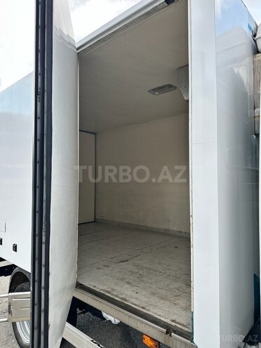 Mercedes Sprinter 515-8