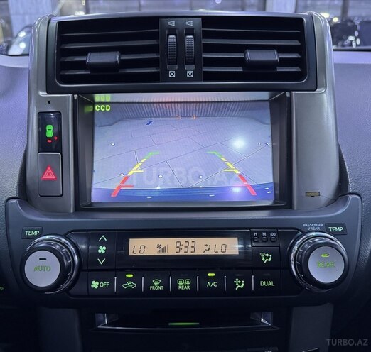 Toyota Land Cruiser Prado-17